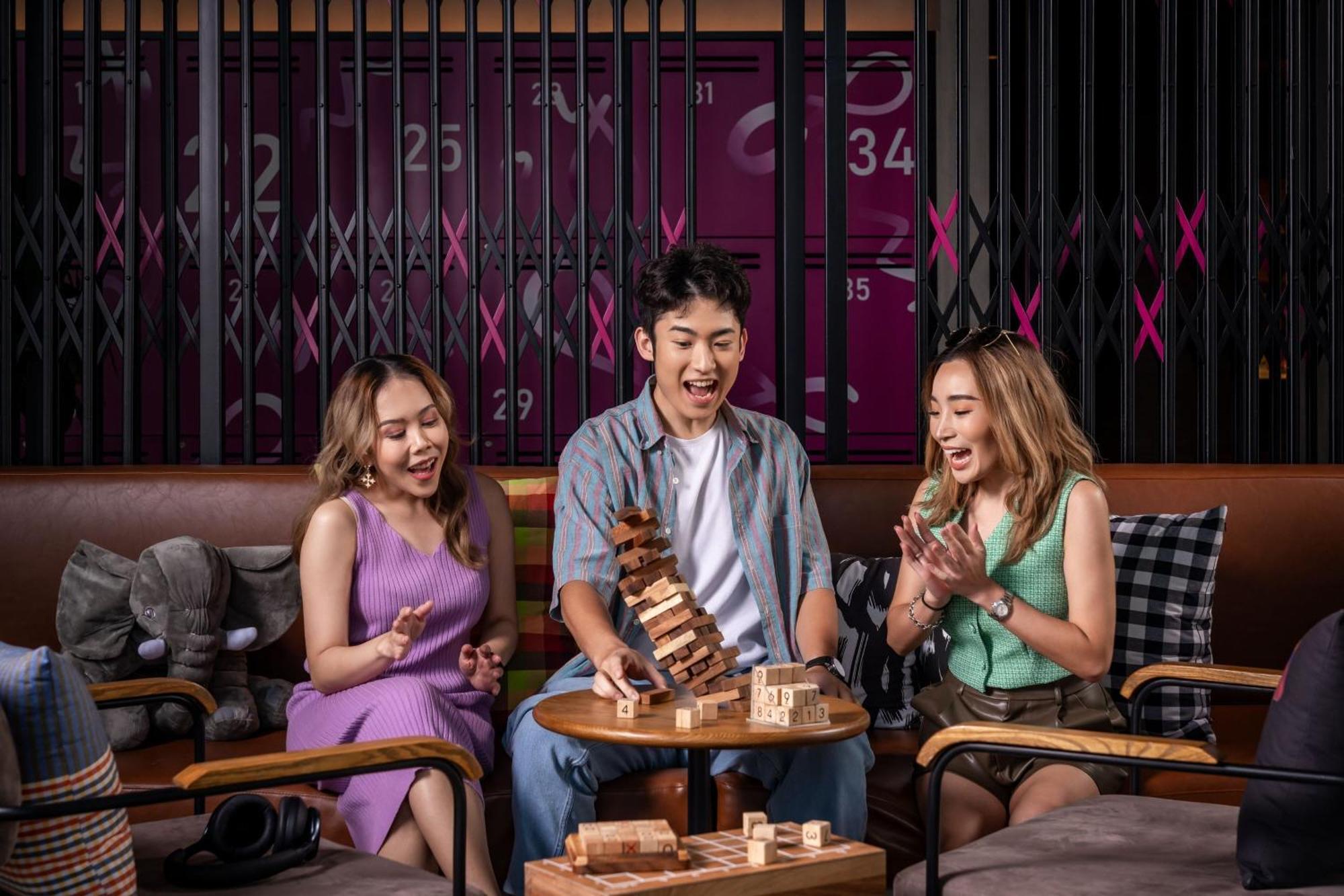 Готель Moxy Bangkok Ratchaprasong Екстер'єр фото