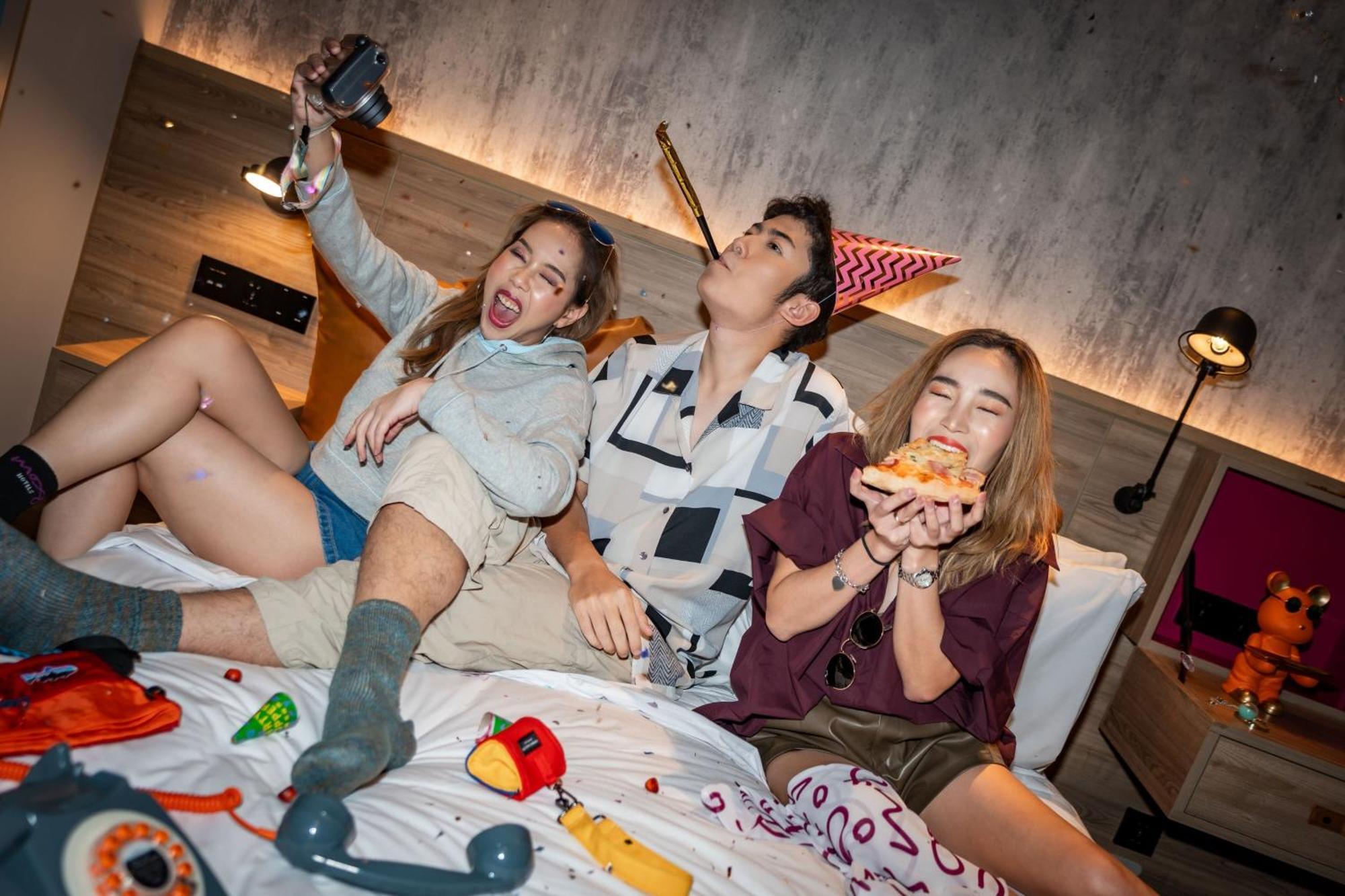 Готель Moxy Bangkok Ratchaprasong Екстер'єр фото